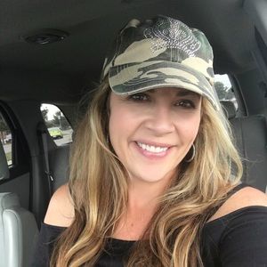 Meet your Posher, Tara